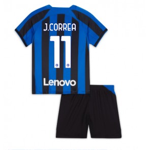 Inter Milan Joaquin Correa #11 kläder Barn 2022-23 Hemmatröja Kortärmad (+ korta byxor)